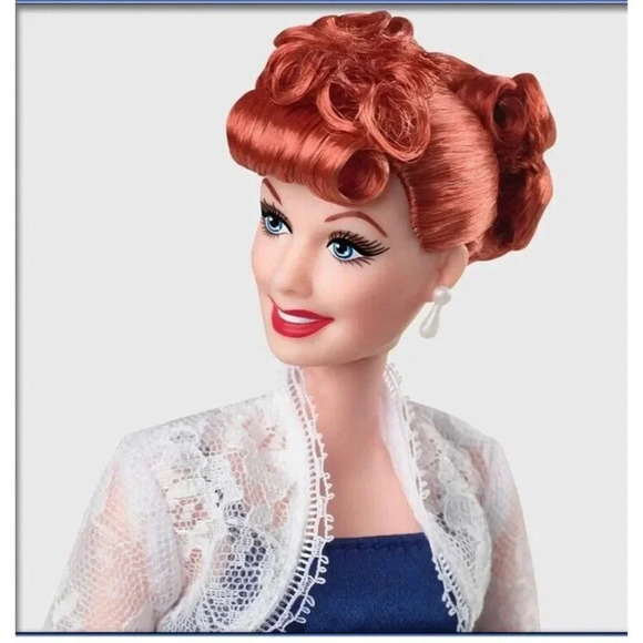 Mint Barbie Signature Lucille Ball Tribute Doll #GXL16 I Love Lucy w/Stand COA - Picture 2 of 7